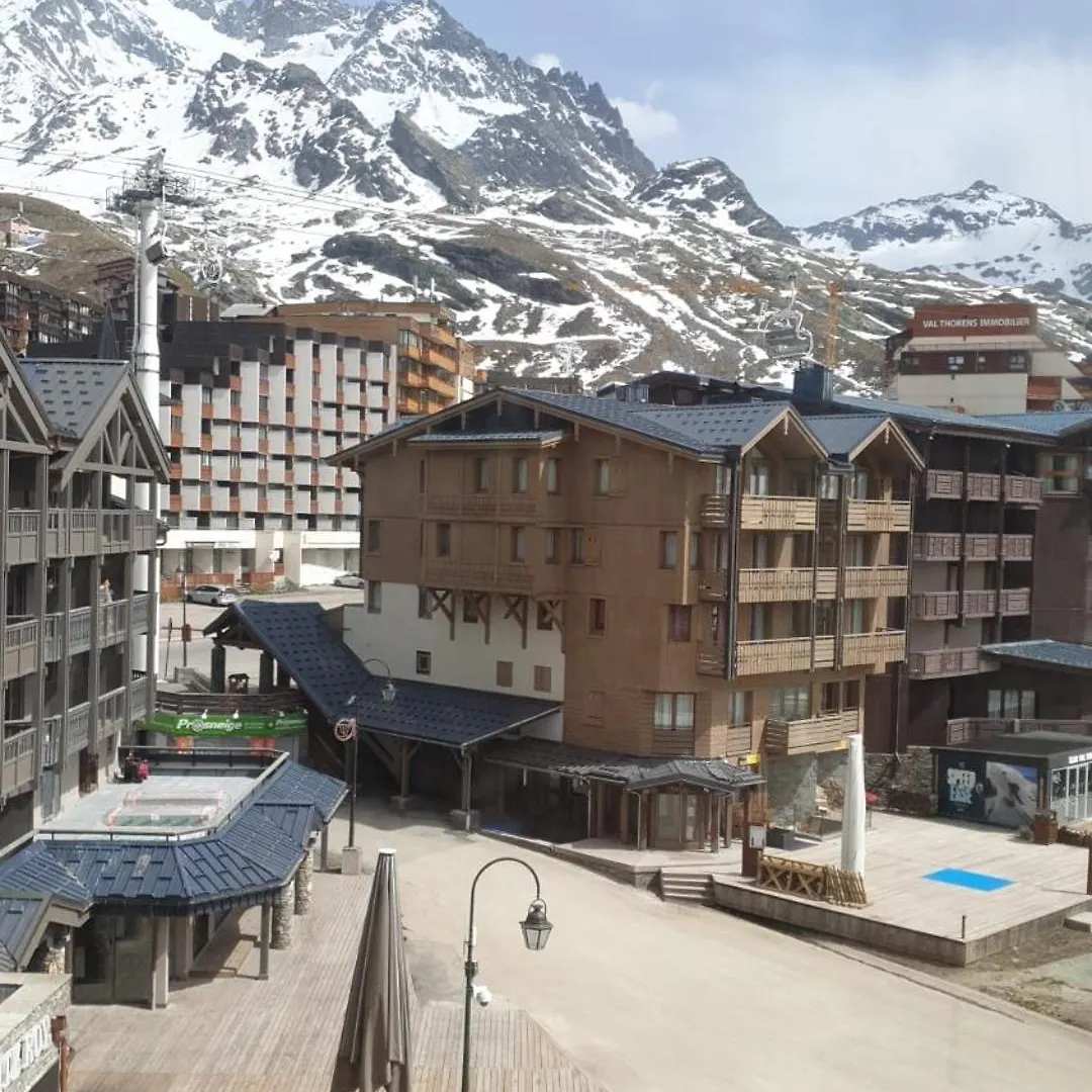 Eskival Elegance By Alpstays Val Thorens France